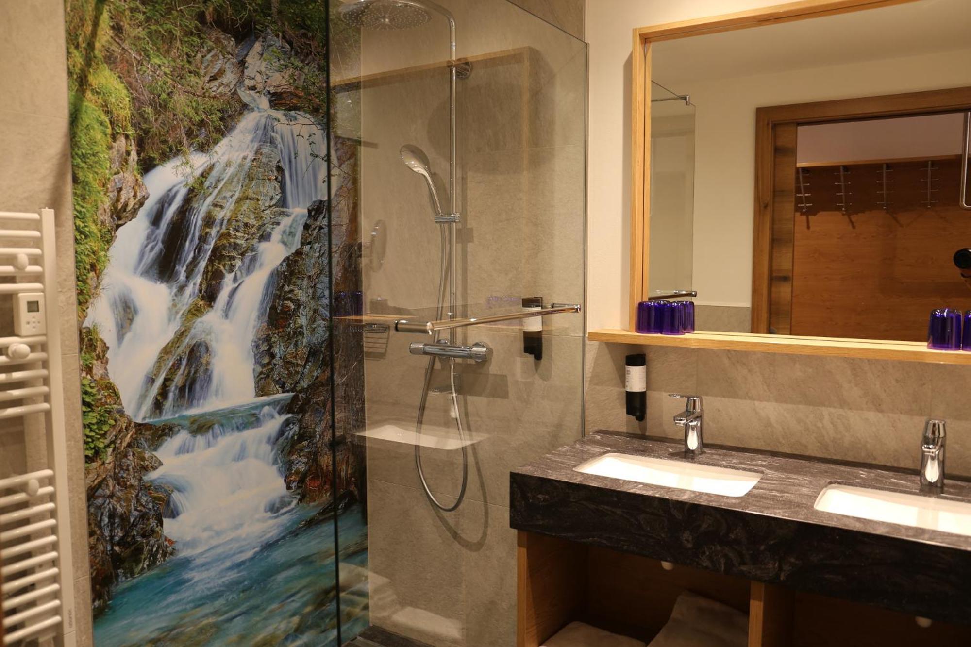 Alpenresidenz Hotel Gell Твенг Екстериор снимка