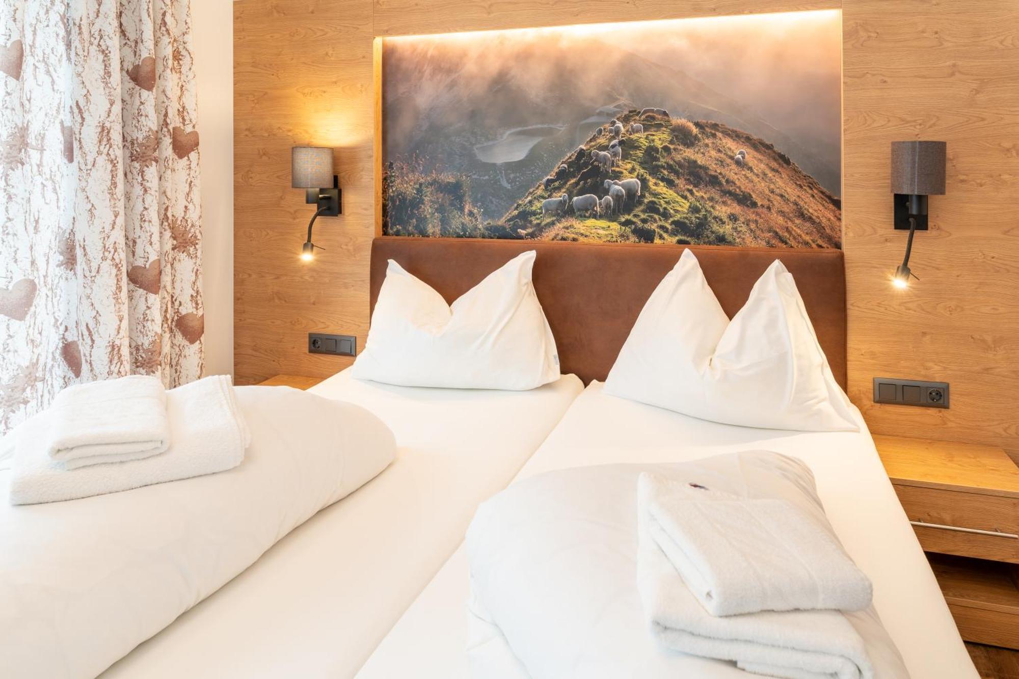 Alpenresidenz Hotel Gell Твенг Екстериор снимка